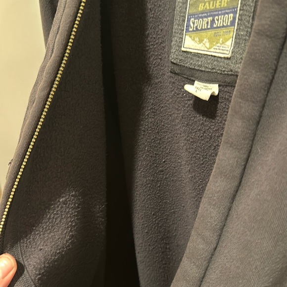 Eddie Bauer Men’s Thermal Sweatshirt - Picture 9 of 9